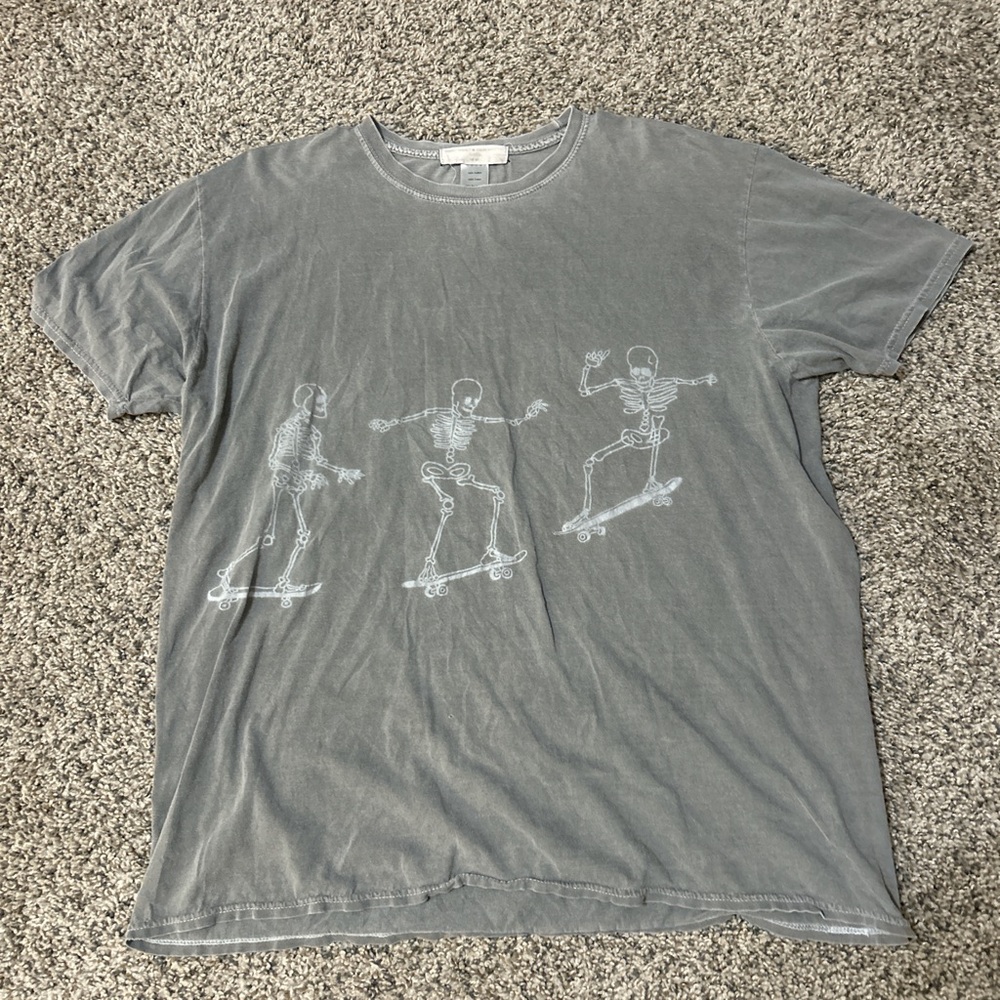 Urban outfitters skateboarding skeletons tee